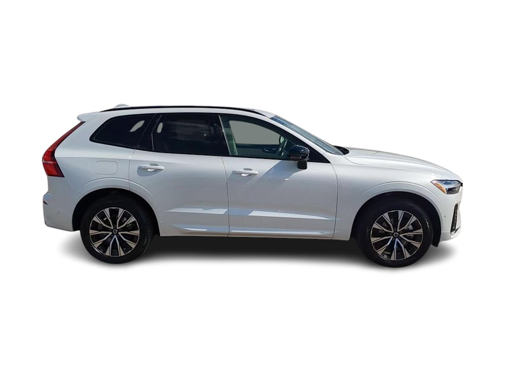 Thumbnail: 2024 Volvo XC60 - 20