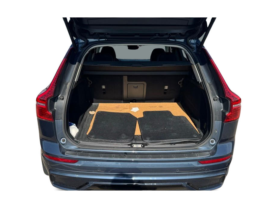 Thumbnail: 2024 Volvo XC60 - 23