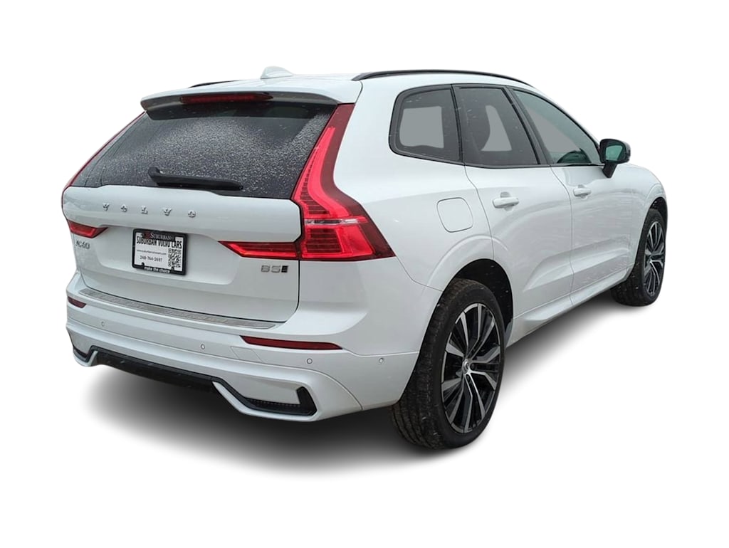 2023 Volvo XC60 B5 Plus 20