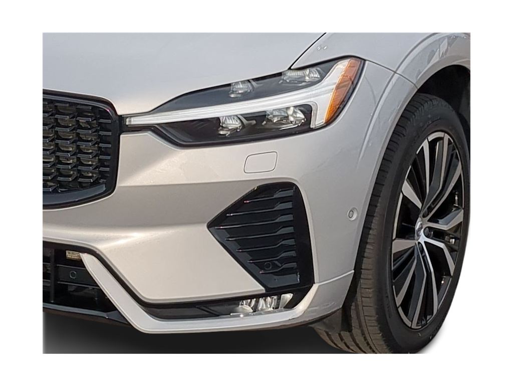 Thumbnail: 2023 Volvo XC60 - 21