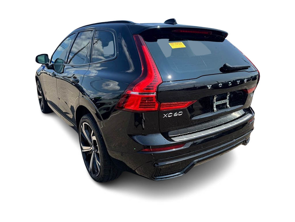 Thumbnail: 2023 Volvo XC60 - 4
