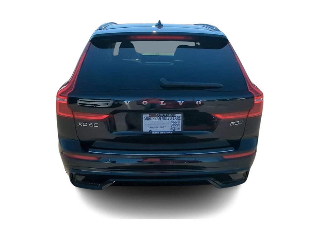 Thumbnail: 2023 Volvo XC60 - 5