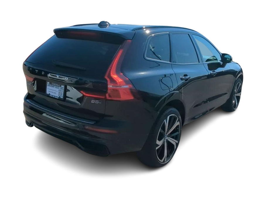 Thumbnail: 2023 Volvo XC60 - 17