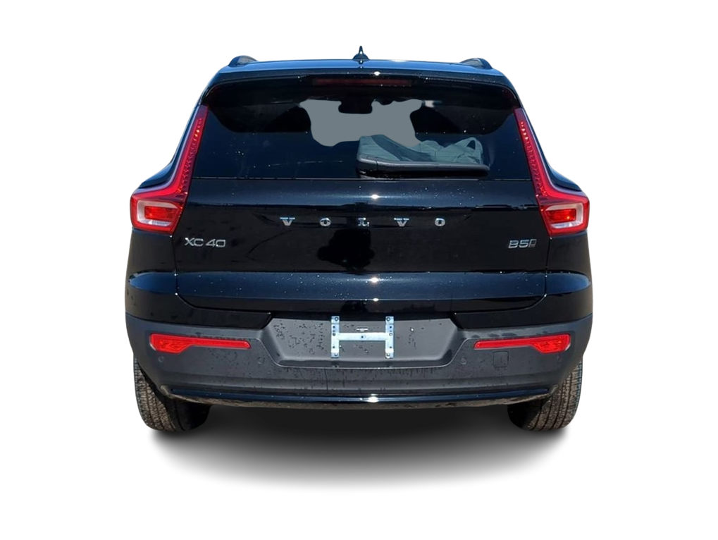 Thumbnail: 2025 Volvo XC40 - 5