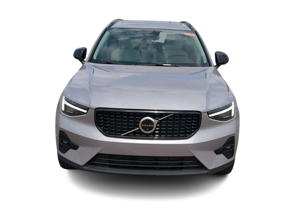 Thumbnail: 2026 Volvo XC40 - 6