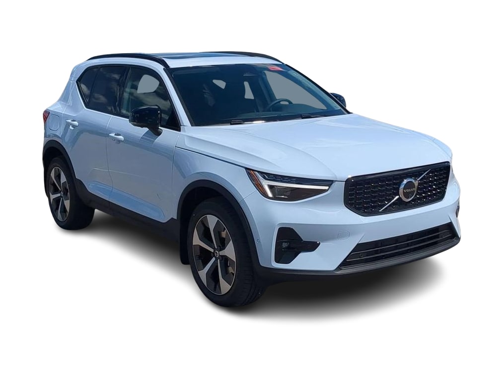 Thumbnail: 2026 Volvo XC40 - 20