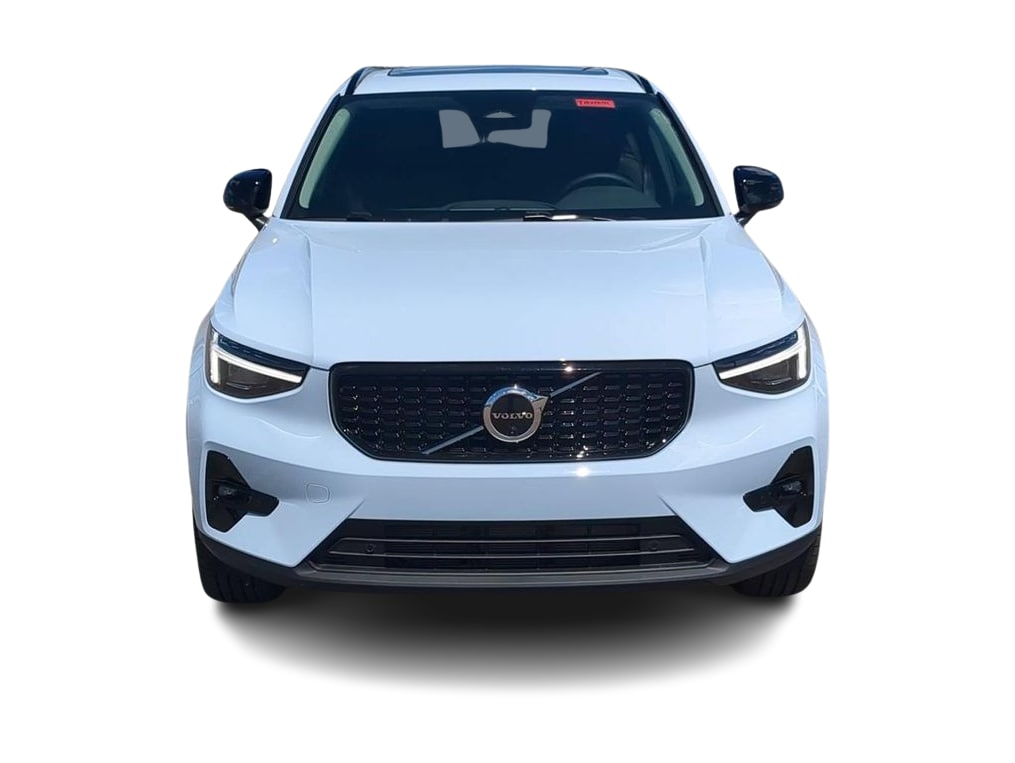 Thumbnail: 2026 Volvo XC40 - 6