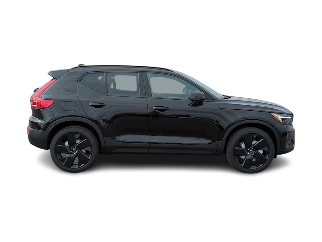 Thumbnail: 2026 Volvo XC40 - 20