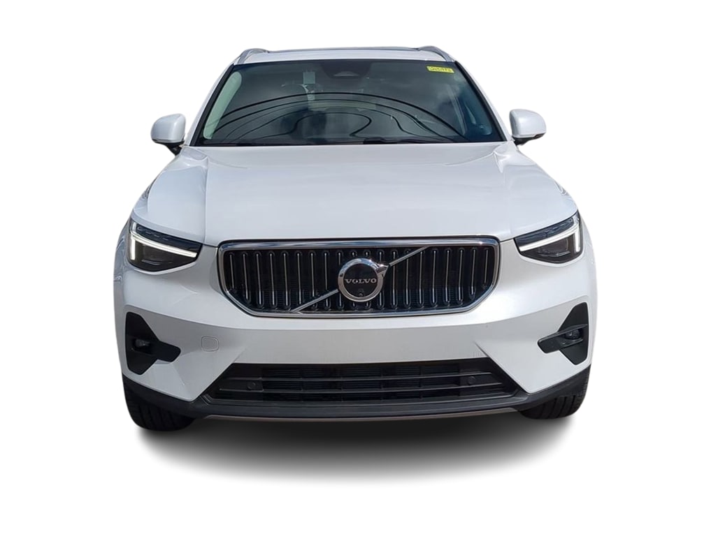 Thumbnail: 2025 Volvo XC40 - 6
