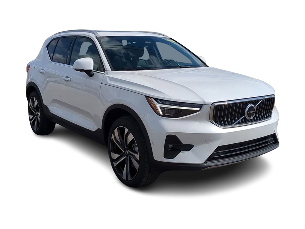 Thumbnail: 2025 Volvo XC40 - 20