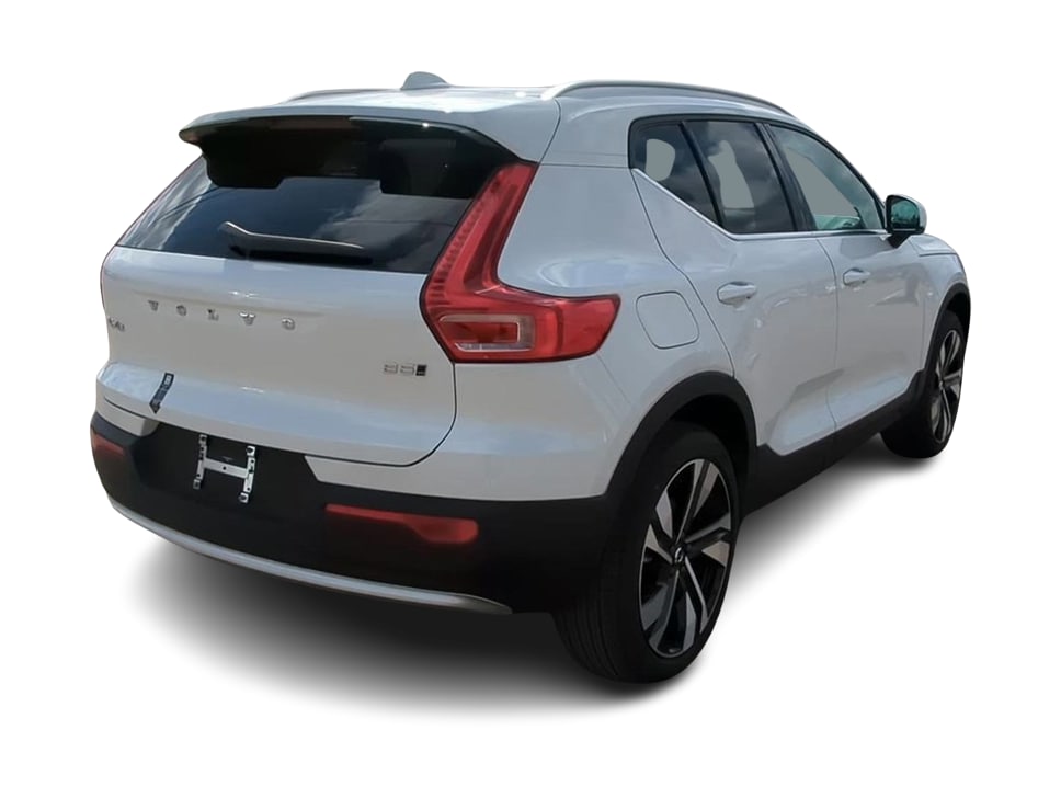 Thumbnail: 2025 Volvo XC40 - 18