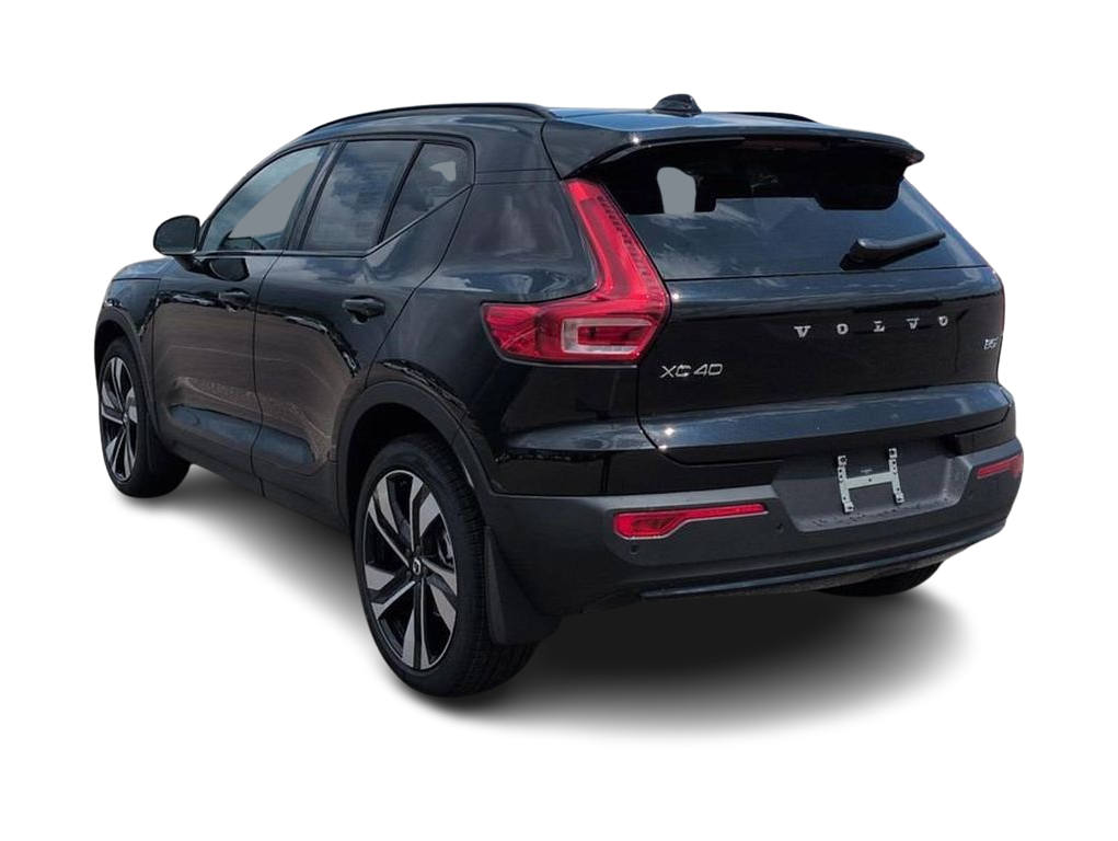 Thumbnail: 2026 Volvo XC40 - 18