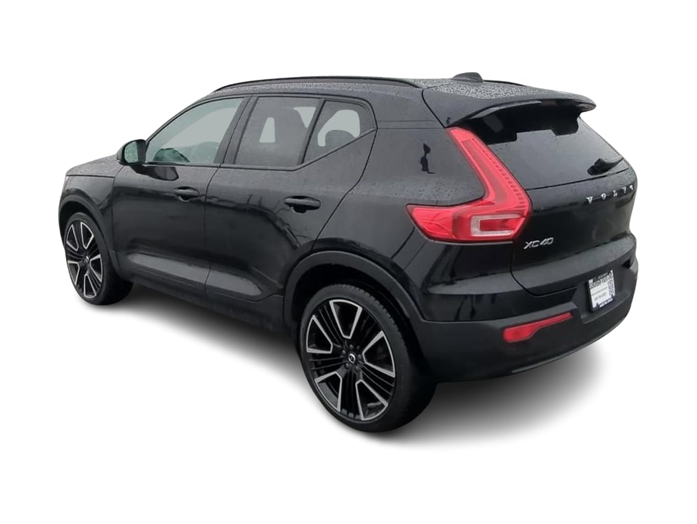 Thumbnail: 2024 Volvo XC40 - 4