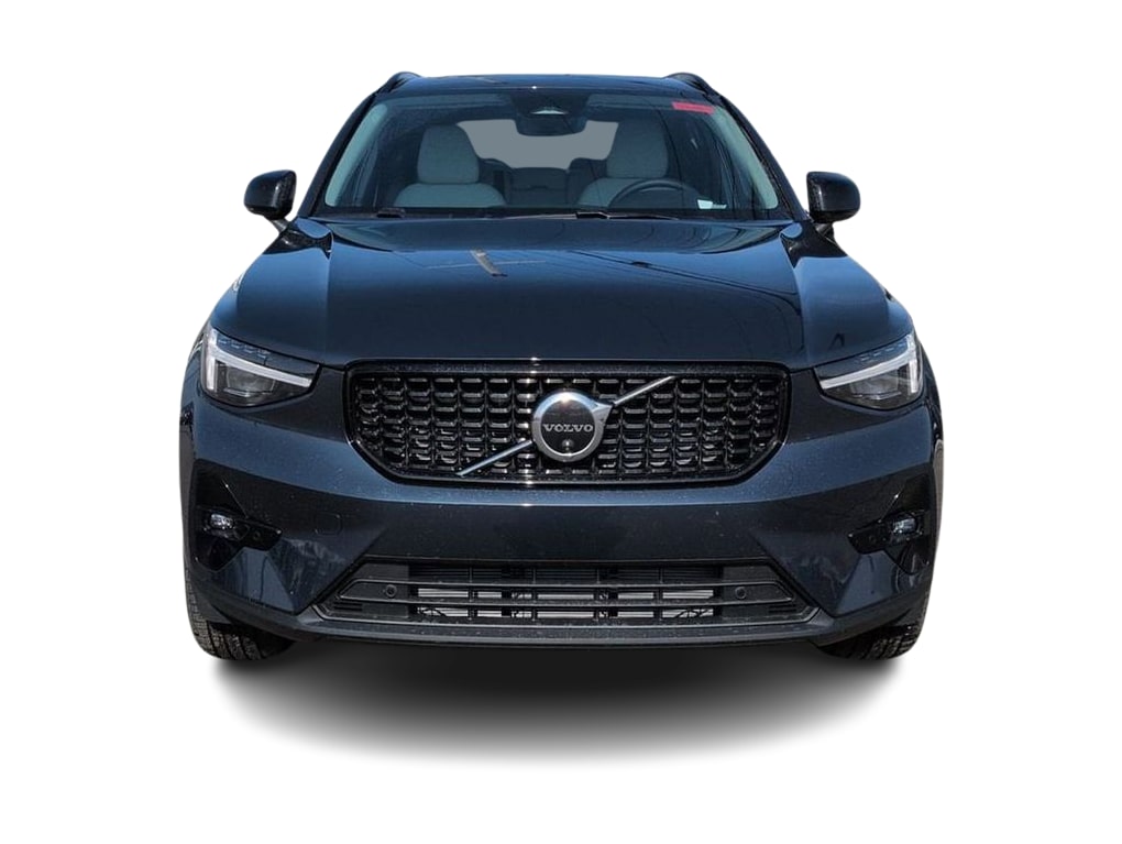 Thumbnail: 2026 Volvo XC40 - 6