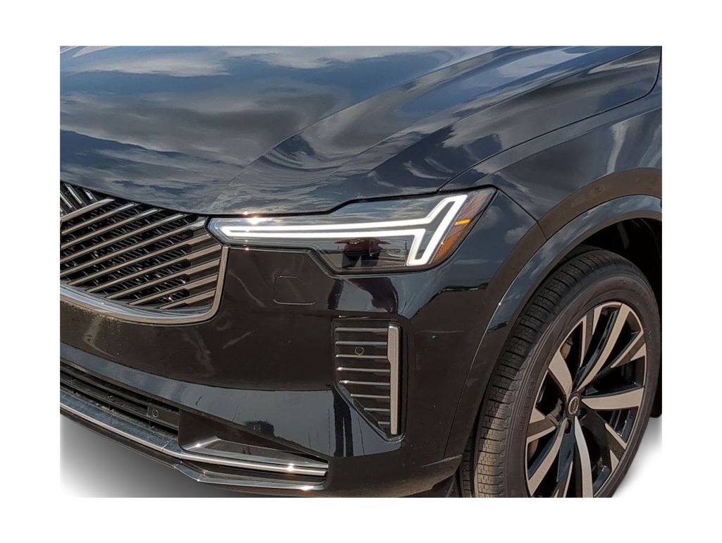 Thumbnail: 2026 Volvo XC90 - 22