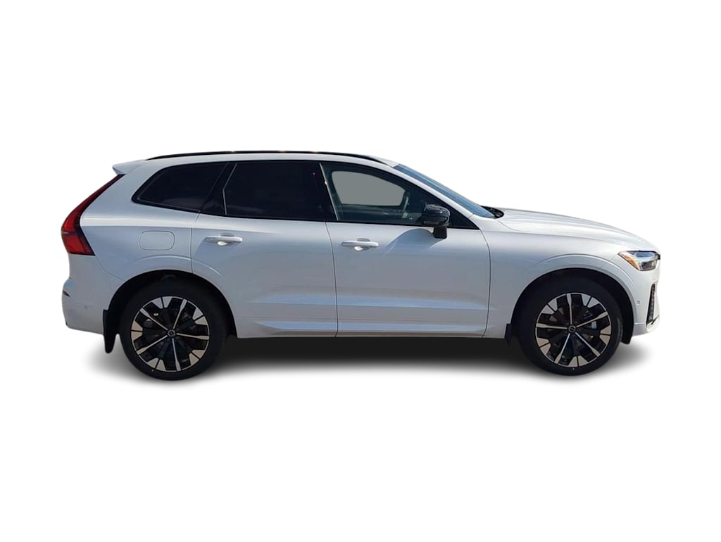 Thumbnail: 2026 Volvo XC60 - 18