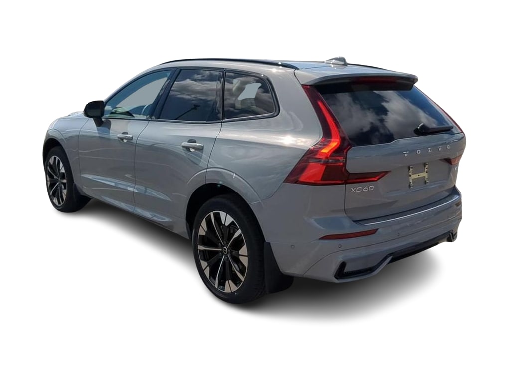 Thumbnail: 2026 Volvo XC60 - 4