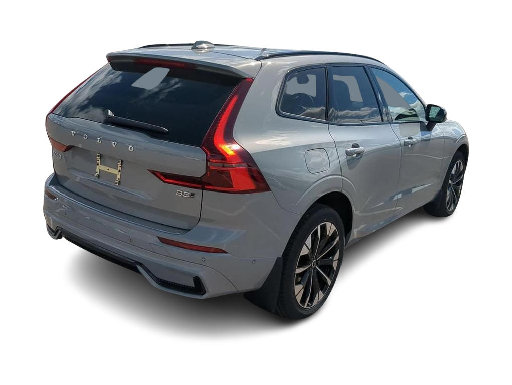Thumbnail: 2026 Volvo XC60 - 17