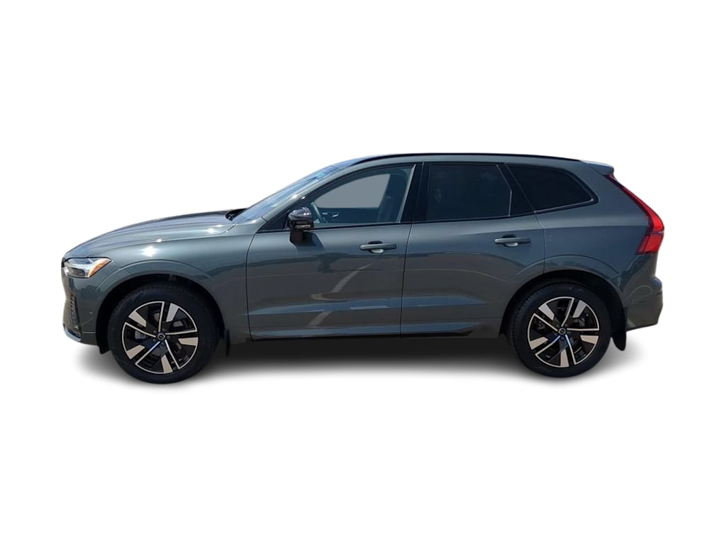 Thumbnail: 2026 Volvo XC60 - 3