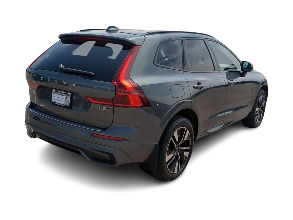 Thumbnail: 2026 Volvo XC60 - 18