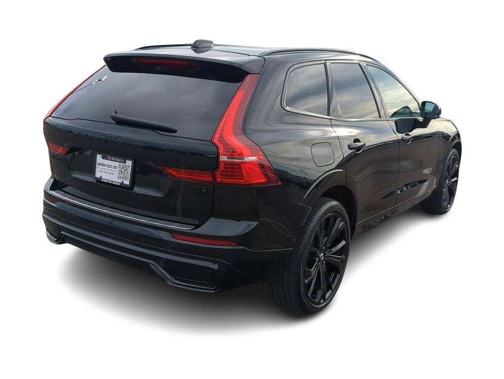 Thumbnail: 2025 Volvo XC60 - 17