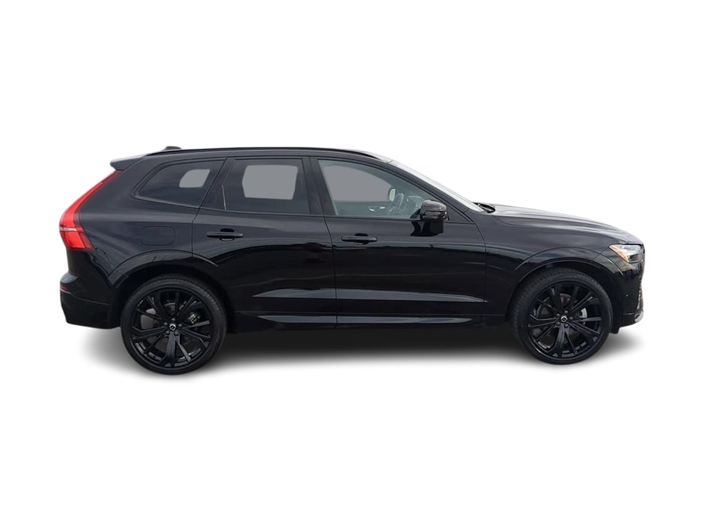 Thumbnail: 2025 Volvo XC60 - 18