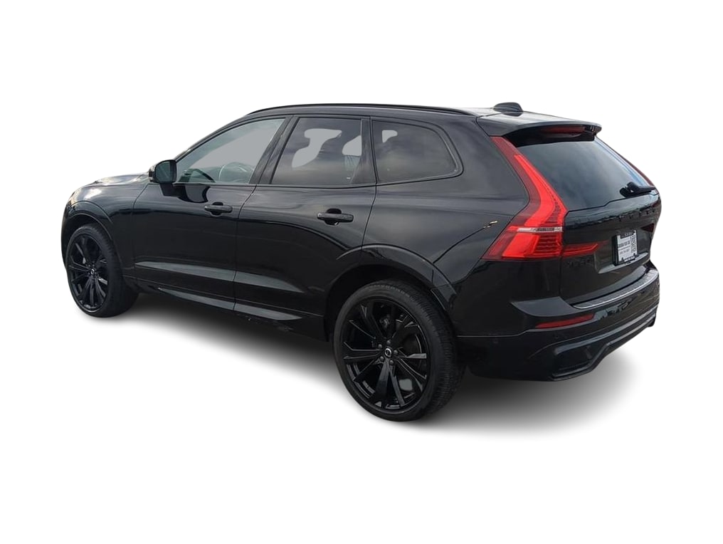Thumbnail: 2025 Volvo XC60 - 4