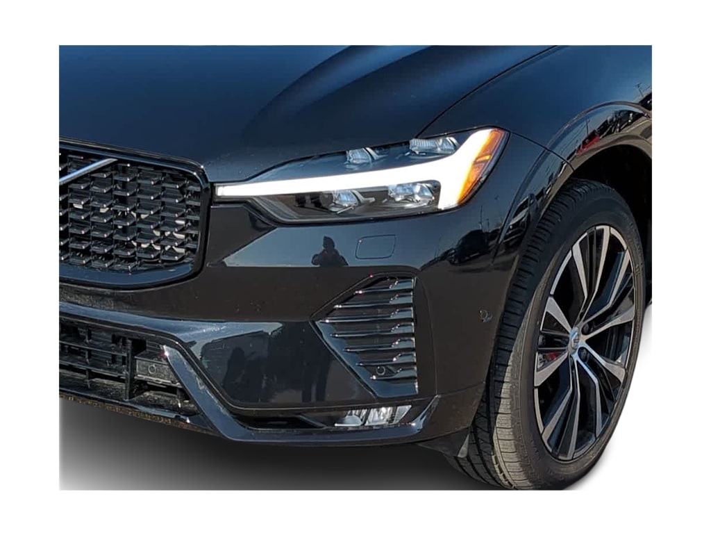 Thumbnail: 2025 Volvo XC60 - 22