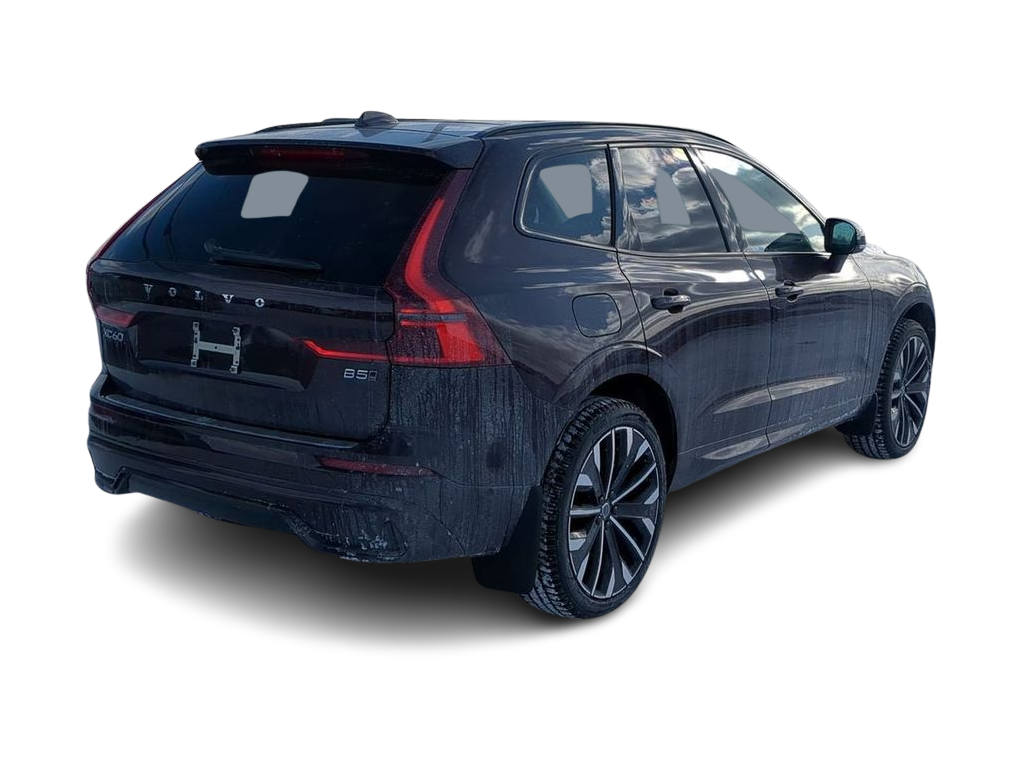 Thumbnail: 2026 Volvo XC60 - 17