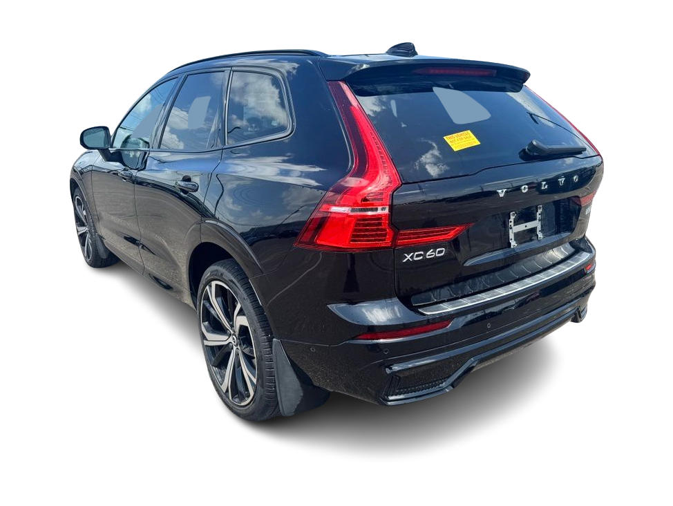 Thumbnail: 2025 Volvo XC60 - 4