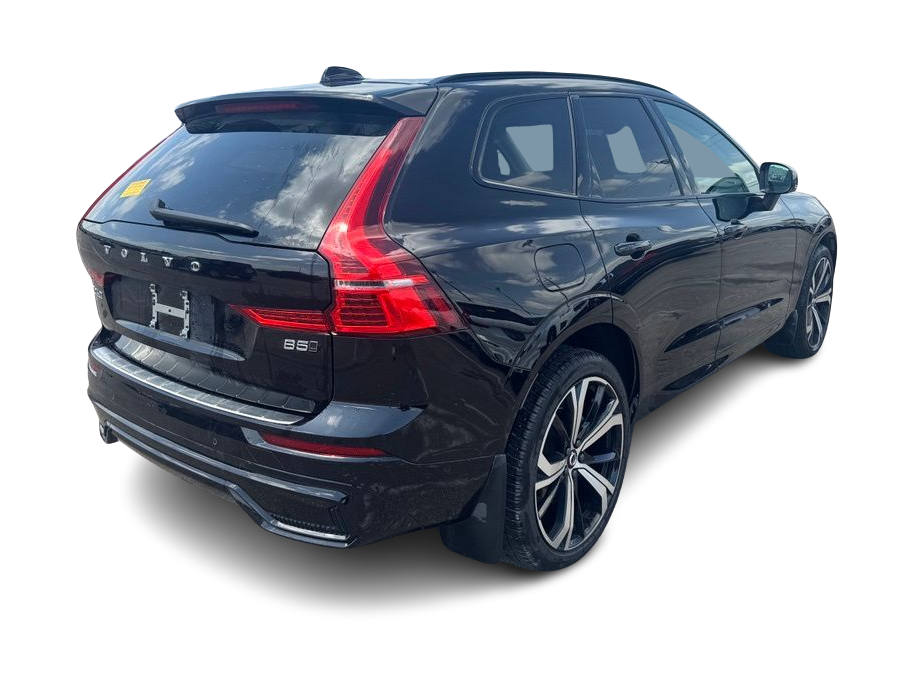 Thumbnail: 2025 Volvo XC60 - 14