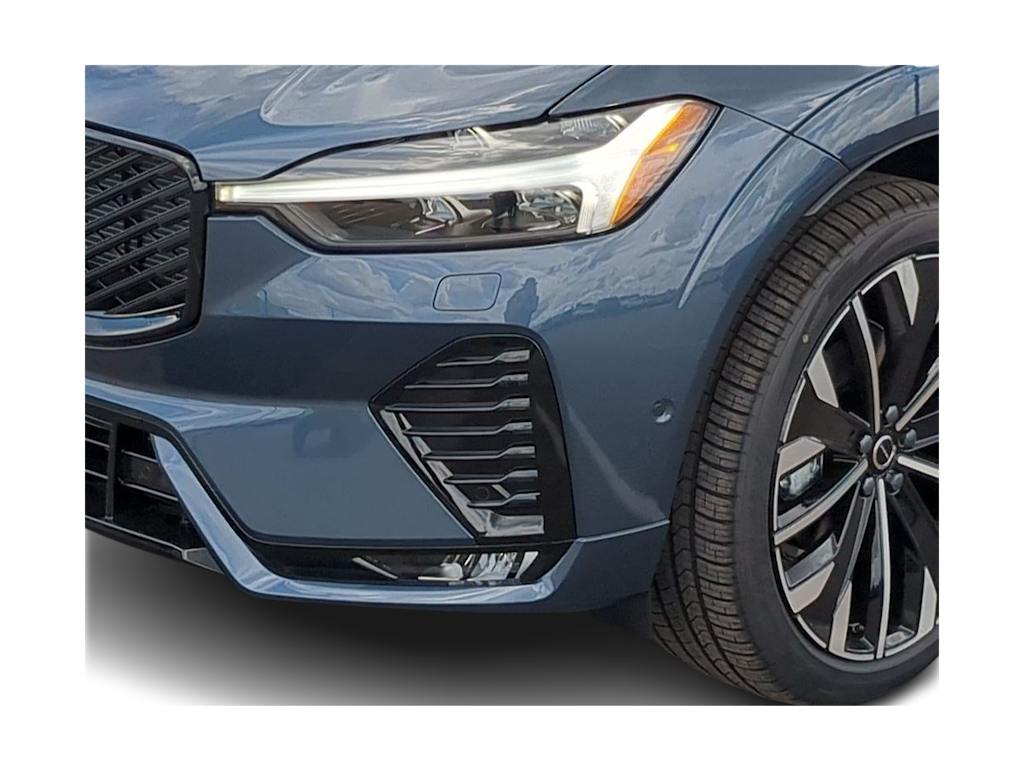 Thumbnail: 2026 Volvo XC60 - 21