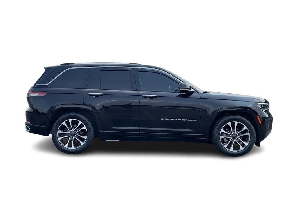 Thumbnail: 2022 Jeep Grand Cherokee - 22
