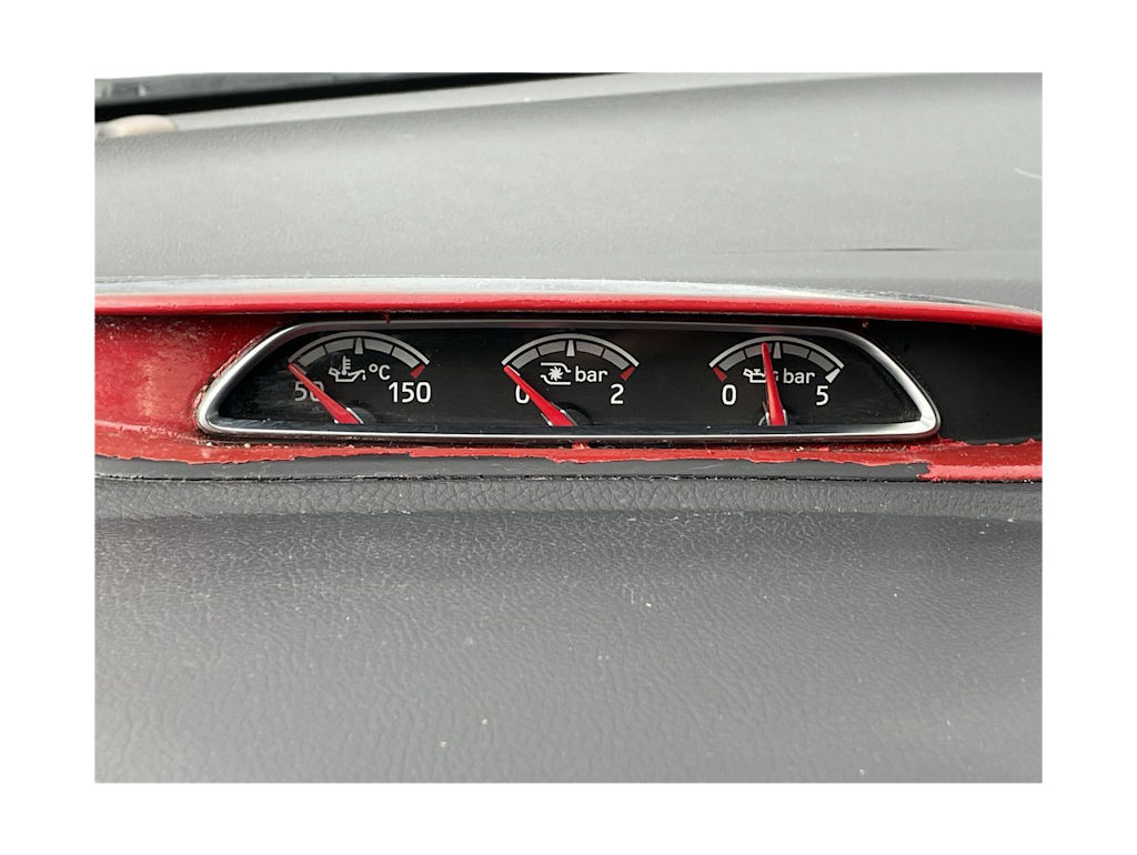 Thumbnail: 2015 Ford Focus - 32