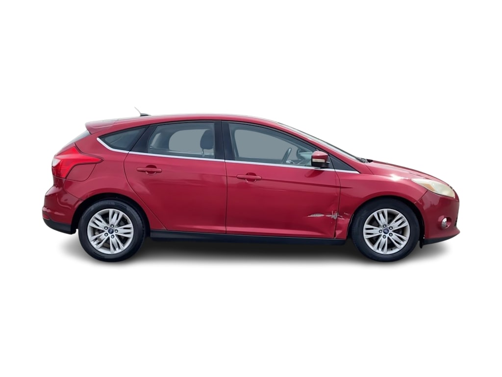 Thumbnail: 2012 Ford Focus - 22