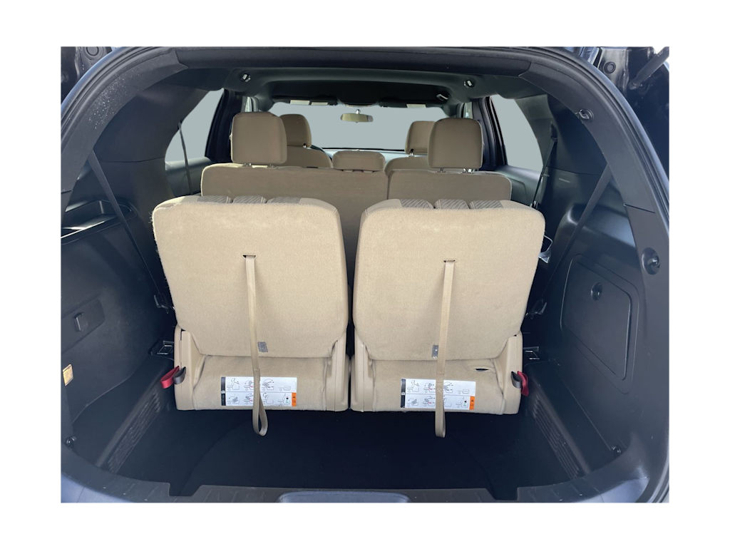 Thumbnail: 2016 Ford Explorer - 16