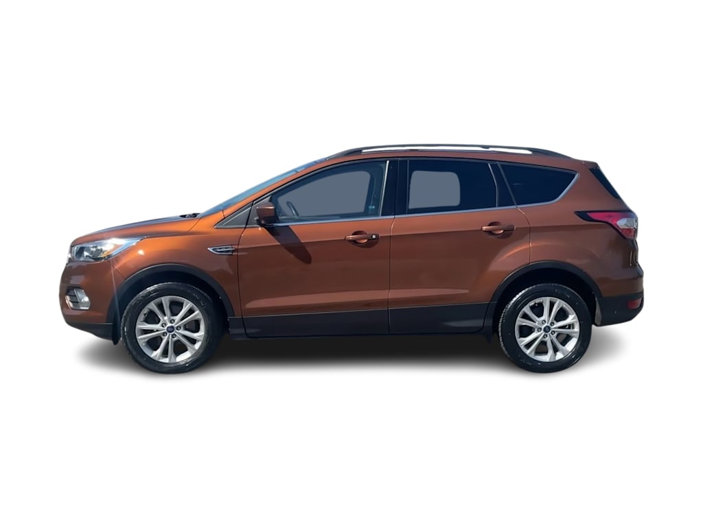 Thumbnail: 2017 Ford Escape - 3