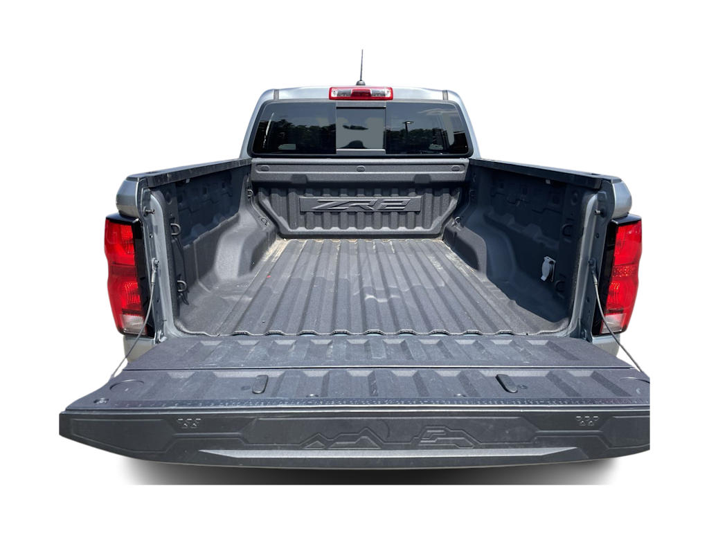 Thumbnail: 2024 Chevrolet Colorado - 16