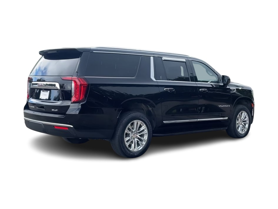 Thumbnail: 2023 GMC Yukon XL - 22