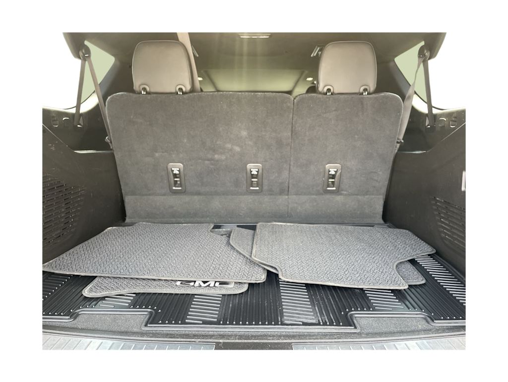 Thumbnail: 2021 GMC Yukon XL - 17