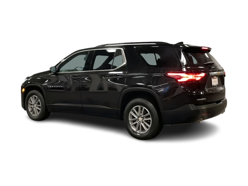 Thumbnail: 2023 Chevrolet Traverse - 4