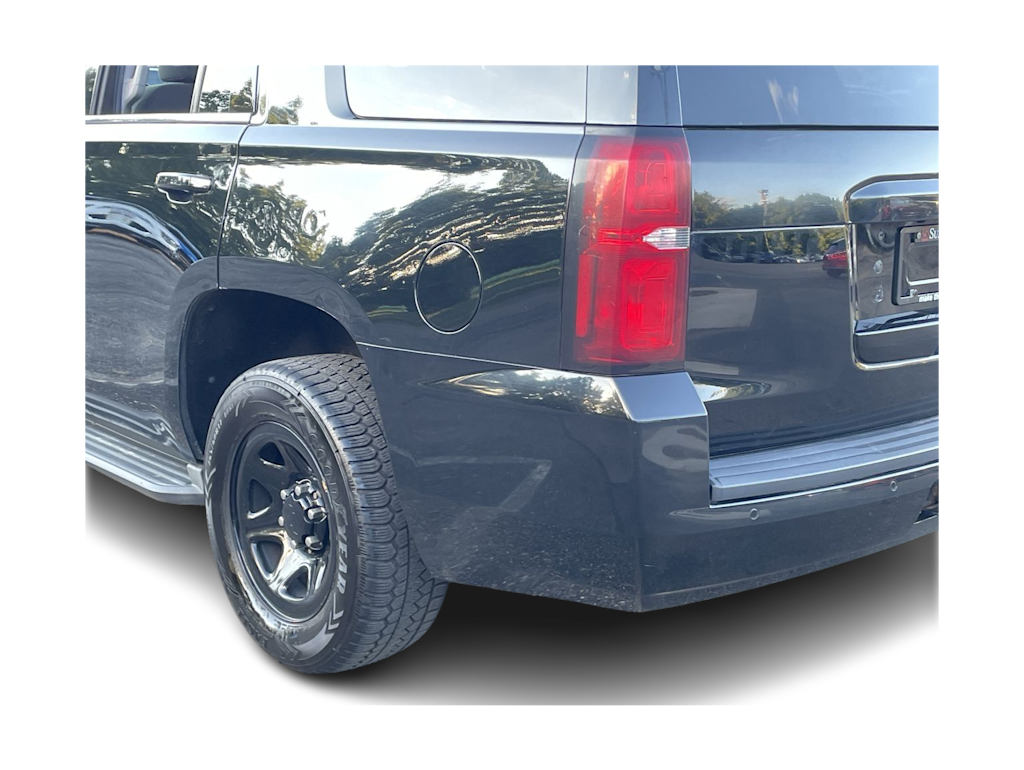 Thumbnail: 2016 Chevrolet Tahoe - 4