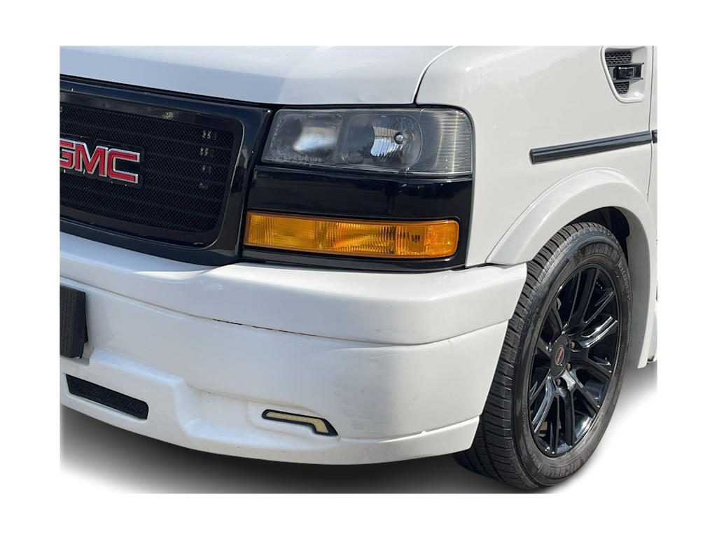 Thumbnail: 2019 GMC Savana - 40