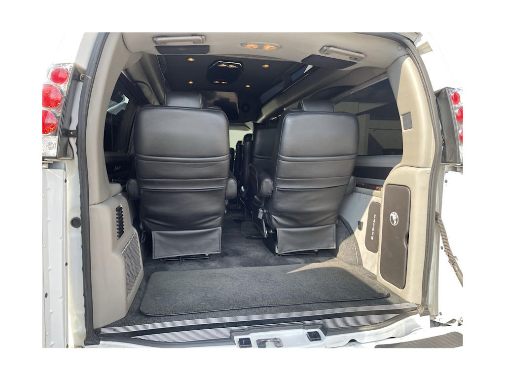 Thumbnail: 2019 GMC Savana - 14