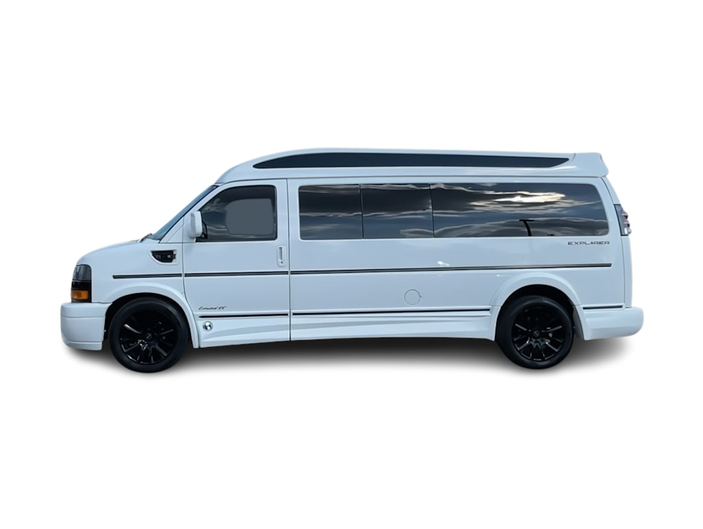 Thumbnail: 2019 GMC Savana - 3