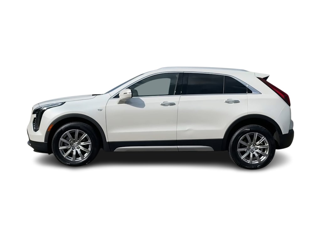 Thumbnail: 2023 Cadillac XT4 - 3