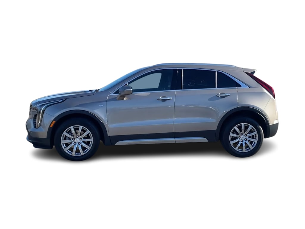 Thumbnail: 2023 Cadillac XT4 - 3