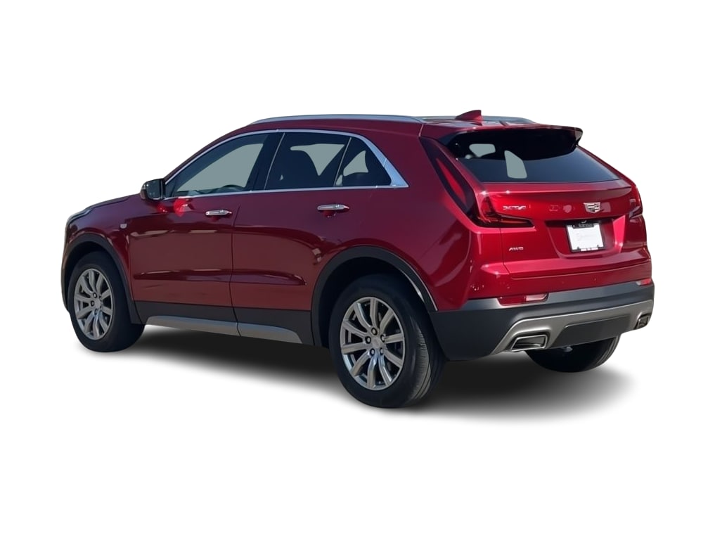Thumbnail: 2022 Cadillac XT4 - 4