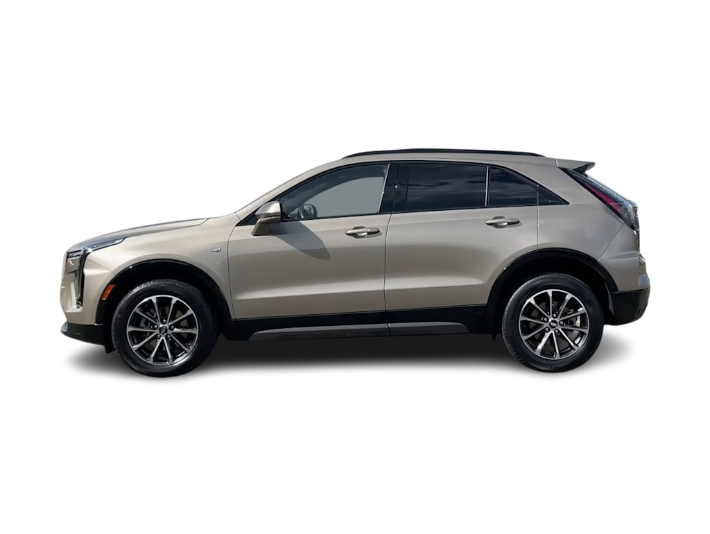 Thumbnail: 2024 Cadillac XT4 - 3