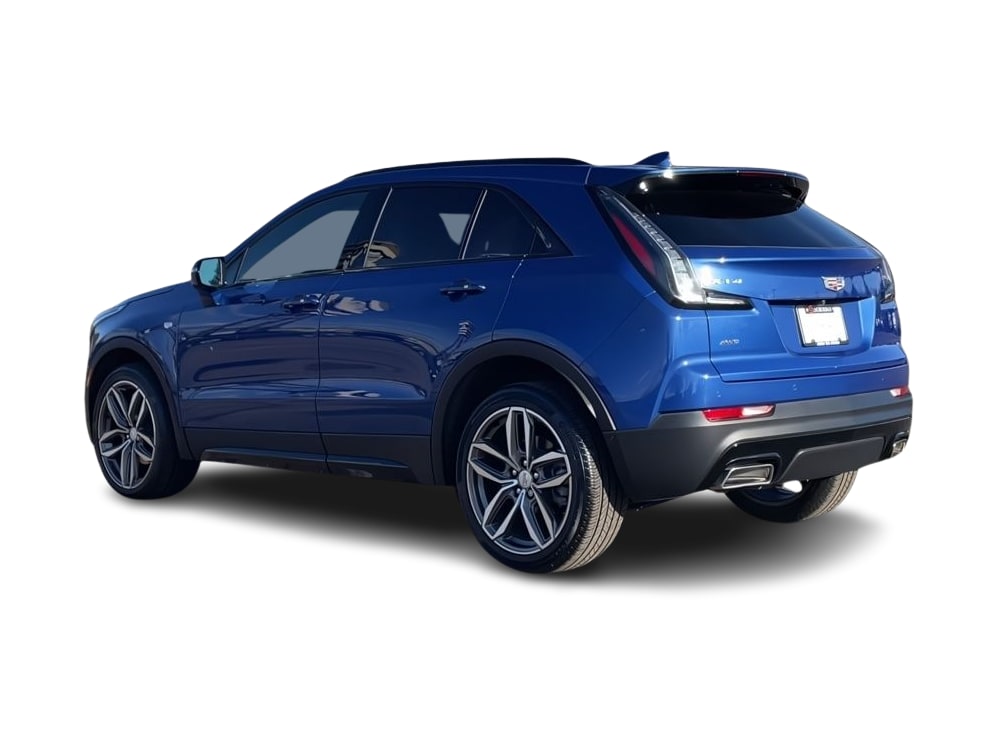 Thumbnail: 2023 Cadillac XT4 - 4